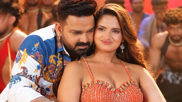 Pawan Singh Neelam Giri Bihari Ke Dum Song